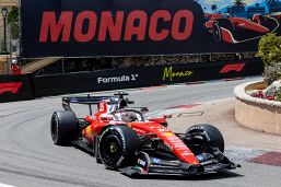 Gp Monaco libere: grande Ferrari, è doppietta con sgarbo di Hamilton a Leclerc. Antonelli 5° e Perez a fuoco