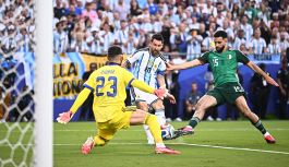 Algeria: Luca Zidane, che figuraccia sotto gli occhi di papà Zinedine. Bocciato il portiere in maschera ipnotizzato da Messi