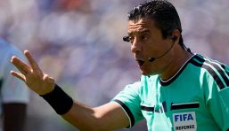 Francia-Senegal, moviola: Faghani è davvero l’arbitro più scarso come dice Adani? Per Collina no. E ha ragione.
