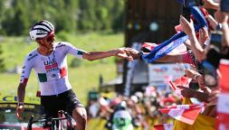 Tour Auvergne-Rhones-Alpes, Del Toro dominatore: Pogacar ha un “nemico” in casa, Ayuso rimandato, come sta Seixas