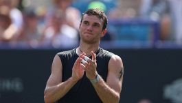 Draper impressiona a Eastbourne, pericolo in vista per Sinner: scatta l’allarme Raducanu, Wimbledon in dubbio