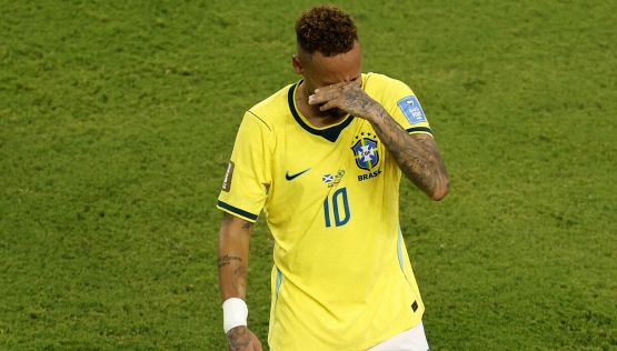 Brasile, Neymar scoppia a piangere e manda un messaggio ad Ancelotti: il sogno del bomber del Santos