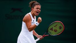 Wimbledon, pazza Paolini: Montgomery la spedisce a un passo dall’eliminazione, ma Jas risorge e vince col cuore