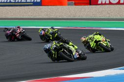 Sprint Assen: Fernandez-Ogura doppietta Aprilia Trackhouse. Podio Diggia, Bezzecchi 4°, Bagnaia penalizzato
