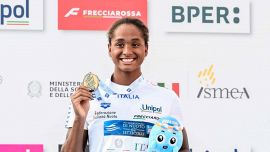 Italia, Curtis ribalta le gerarchie tra i dubbi di Ceccon e l’assenza di Martinenghi. Sara è già la nuova Pellegrini?