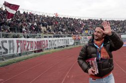 Igor Protti, il dolore di Livorno: quella maglia autografata che oggi vale una vita