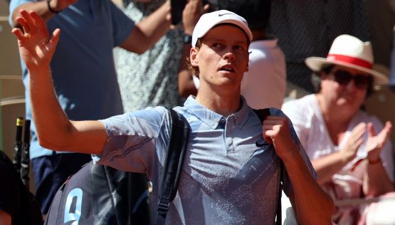 Classifica ATP, Sinner dice addio al record ma stacca Alcaraz: Djokovic crolla. Cobolli sogna, balzi di Berrettini e Arnaldi
