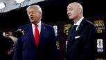 Mondiali, il New York Times all’attacco: “Un disastro”. E L’Equipe demolisce Infantino: “Il pupazzo di Trump”