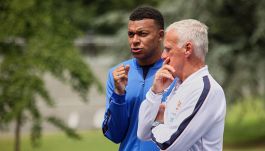 Mondiali, la super Francia si scopre fragile: da Mbappé centravanti al caso Kanté, le tre spine di Deschamps