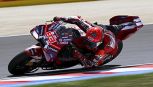 MotoGP, libere Gp Repubblica Ceca: cade Marquez ma è primo, problemi Martin. Rifiuto di Marini a Ducati