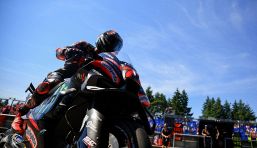Squalifica Bezzecchi: per Bagnaia e Rossi punizione troppo pesante, per Alex Marquez no. E Martin punzecchia l'Aprilia