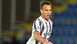 Juventus, dopo lo sgarbo Vlahovic Italiano aiuta Carnevali: il Besiktas punta Arthur e Di Gregorio