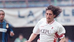 Bari, Marino presentato nel giorno dedicato a Protti: i tifosi non perdonano la gaffe di De Laurentiis