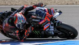 Marco Bezzecchi, come sta dopo la caduta ad Assen: l'aggiornamento da Aprilia. Mondiale compromesso?