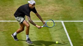 Kyrgios non si regge in piedi, altro ko a Maiorca con Walton: Wimbledon a rischio per Nick anche nel doppio