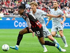 Milan, Leao aspetta l'Arsenal e i tifosi insultano Ibrahimovic