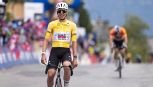 Tour de Suisse, Pogacar non vede l'ora: 'Forte e motivato, mi piacciono le nuove sfide'. Van der Poel mina vagante