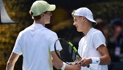 Rune vicino al rientro dopo l'allenamento con Sinner, retroscena su Jannik e pronostico su Wimbledon