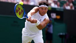 Disastro Shelton contro Virtanen, Wimbledon già finito per "Bulletto". Bublik si salva a stento con Kokkinakis