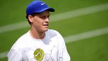 Sinner verso Wimbledon col metodo Djokovic: perché Jannik come Nole preferisce il cemento all'erba