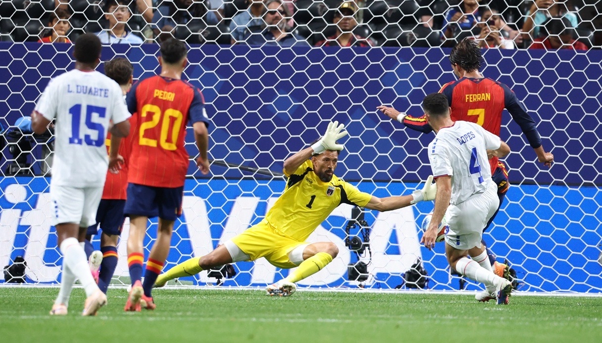 https://wips.plug.it/cips/sport.virgilio.it/cms/2026/06/spagna-capo-verde.jpg