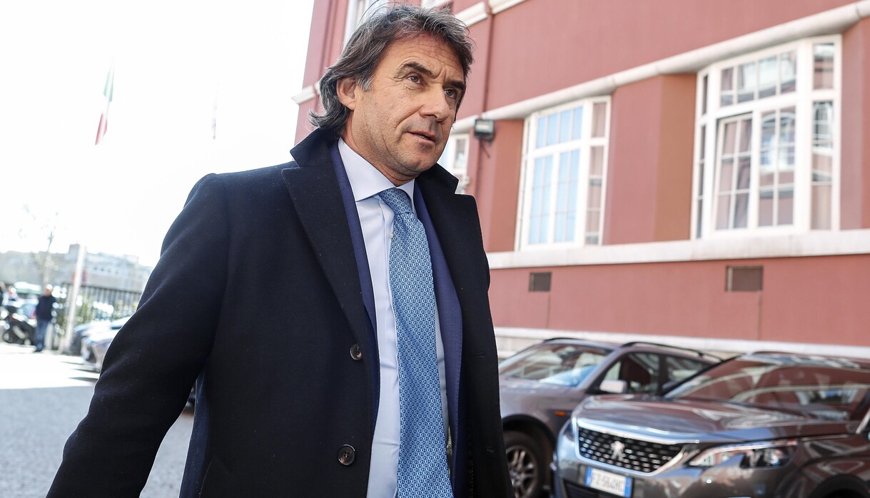 https://wips.plug.it/cips/sport.virgilio.it/cms/2026/06/valiall-1.jpg