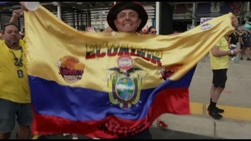 La festa dei tifosi dell'Ecuador: una squadra bestiale