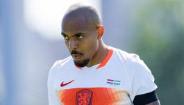 Mondiali, l’involuzione di Malen preoccupa l’Olanda. Koeman non è Gasperini: “È un gran problema”