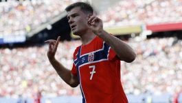 Calciomercato: il Napoli sfida la Juventus per Sorloth, l'Inter si fionda su Ndicka, tutti pazzi per Zaniolo