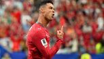 Ronaldo si prende la rivincita ma si infuria alla domanda su Messi nel post Portogallo-Uzbekistan. La puntura di Ibrahimovic