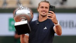 Sinner, Zverev onesto: "Ho avuto fortuna". Anche Alcaraz e Djokovic fuori, c'è chi paragona Sascha a Bradbury