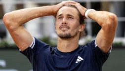 Zverev, tirata d'orecchie da Becker: "Deve capire che non può farlo più"