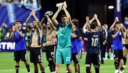 Spagna-Argentina, la carica dei campioni: "Per Maradona, per le Malvinas e per Messi". Da brividi