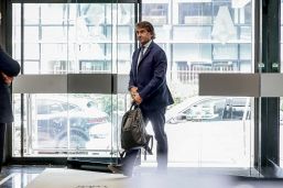 Calciomercato: doppio colpo Juventus, l'Inter blinda Bisseck