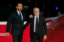 Bari, l'ombra del terzo fallimento in pochi anni: i tifosi non ci stanno e si scatenano