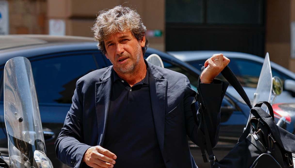 https://wips.plug.it/cips/sport.virgilio.it/cms/2026/07/demetrio-albertini.jpg