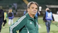 Eziolino Capuano allenatore da quasi 40 anni, l’intervista: “Si va avanti con le bugie: oggi basta poco per arrivare in serie A”