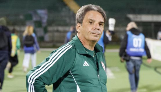 Eziolino Capuano allenatore da quasi 40 anni, l’intervista: “Si va avanti con le bugie: oggi basta poco per arrivare in serie A”
