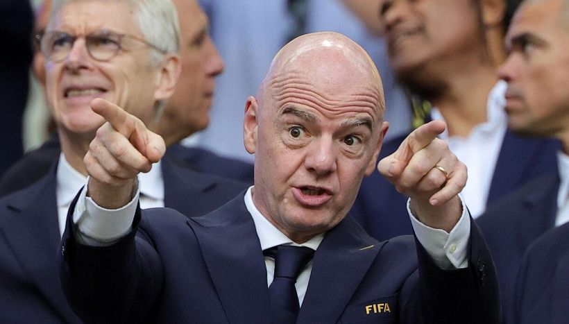 Mondiali: perché Infantino ha già vinto nonostante scandali, polemiche e proteste. I numeri parlano chiaro e sono dalla sua parte
