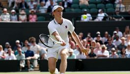 Wimbledon, Sinner elimina la rivelazione Mochizuki e continua la corsa verso il bis a Londra