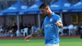 Napoli sovrappeso, allarme sul web: Lobotka e Politano fanno discutere, per i tifosi c’entra l’addio di Conte