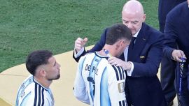 Mondiali, gaffe di Infantino: ecco cosa ha scritto all'Argentina dopo la finale con la Spagna