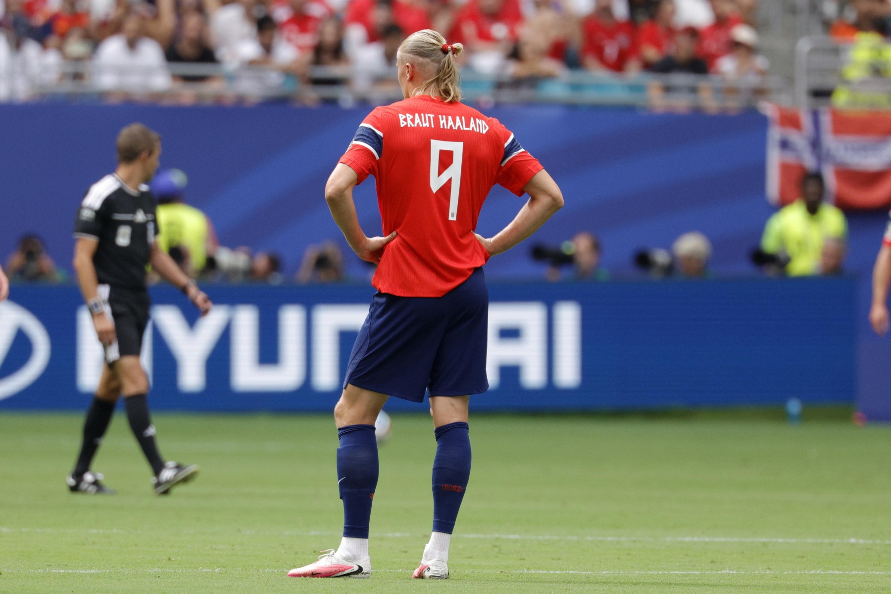 https://wips.plug.it/cips/sport.virgilio.it/cms/2026/07/haaland.jpg