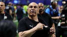 Egitto, furia contro arbitro e FIFA dopo il ko con l’Argentina: “Mondiali truccati”. Le accuse a Letexier e gli episodi contestati