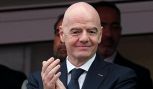 Infantino si mette la corona e attacca tutti: 'I Mondiali un trionfo'. Ma dimentica troppe cose