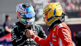 Silverstone, Hamilton contro Antonelli sfida generazionale: nervi tesi tra Vasseur e Wolff, Leclerc s'è perso