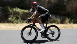 Tour de France bollente, i corridori contro ASO: "Dov'è il protocollo contro il caldo?". Anche il ghiaccio scarseggia