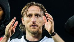 Milan, Modric resta con lo sconto e fa felice Amorim. Mazraoui con i soldi di Estupinan, Zaniolo si offre