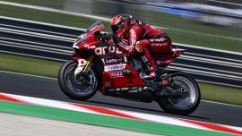 MotoGP, Bulega vola già con la Ducati 850 e Marquez gongola: la previsione sulla finale Spagna-Argentina