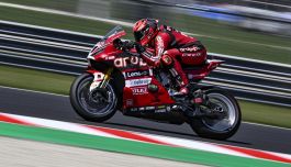 MotoGP, Bulega vola già con la Ducati 850 e Marquez gongola: la previsione sulla finale Spagna-Argentina
